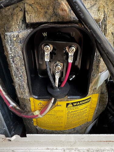 Compressor U/V/W terminal block